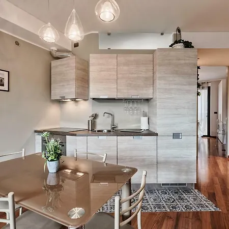 La Salle Exclusive Flat Apartment *